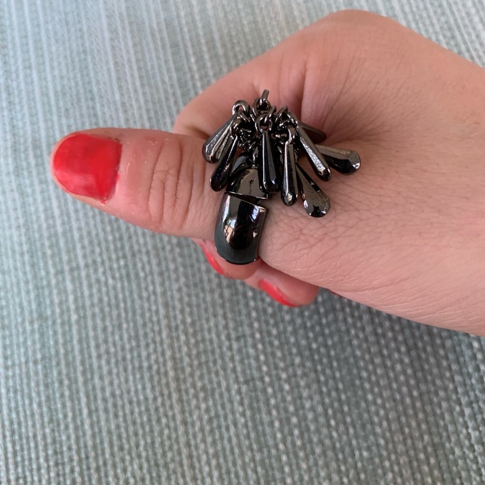 Ring - Picture 3 of 3